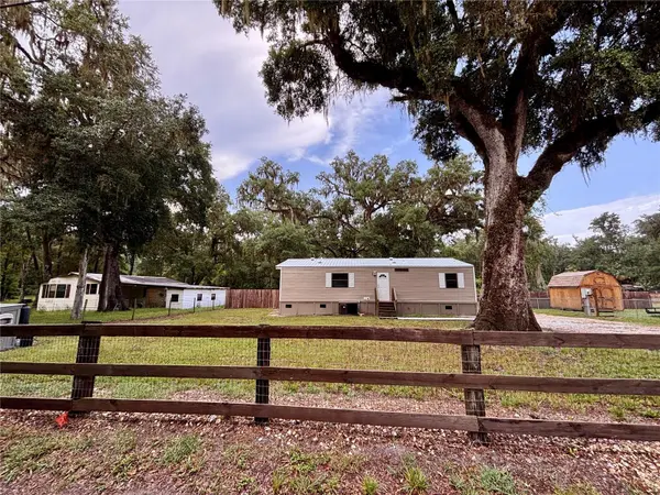 16581 NE 42ND AVE, Citra, FL 32113