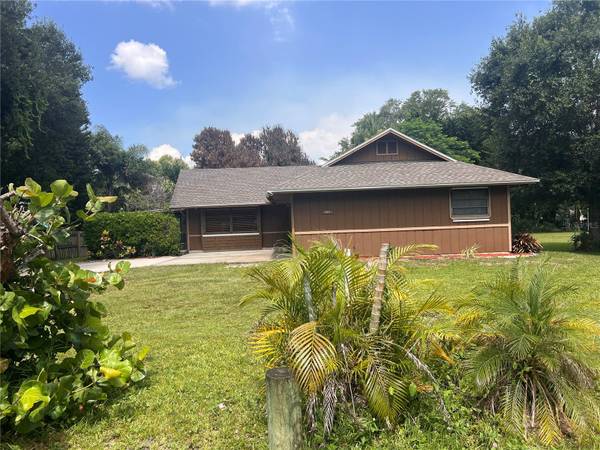 2919 NICHOLAS RD, Fort Pierce, FL 34982