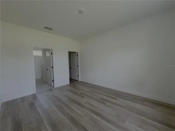 1852 W QUAKER LN, Citrus Springs, FL 34434