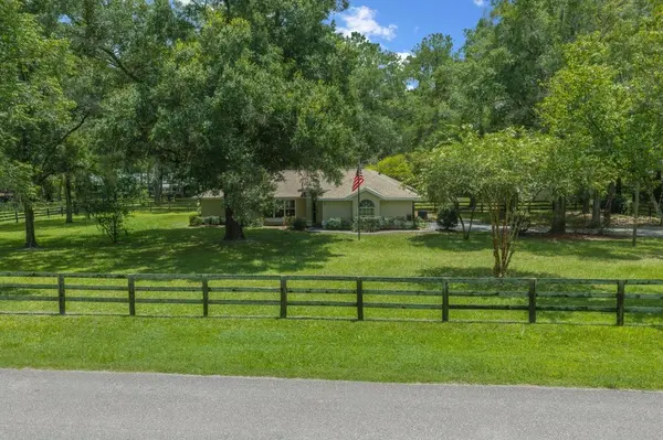4 HIALEAH DR, Ocala, FL 34482