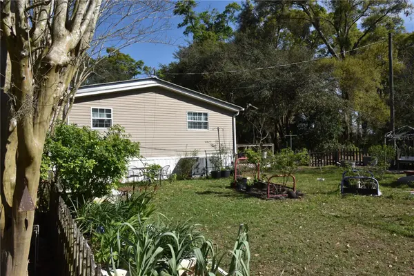 6482 SE 55TH ST, Trenton, FL 32693