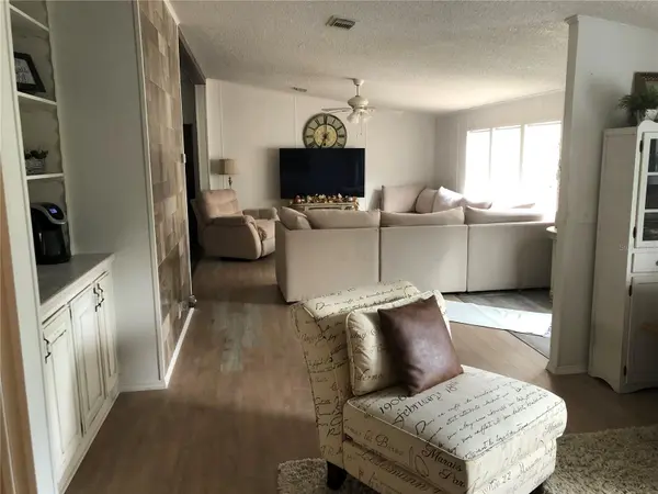 265 W MCCLENDON ST, Lady Lake, FL 32159