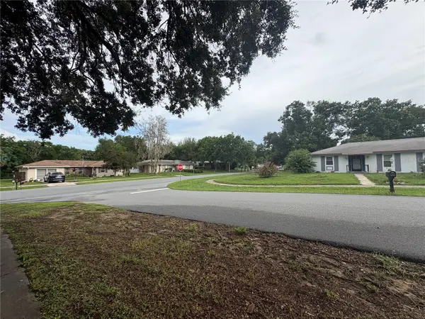 9202 N ABBOT DR, Citrus Springs, FL 34434