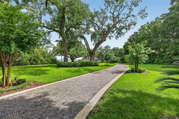 12950 E HIGHWAY 25, Ocklawaha, FL 32179