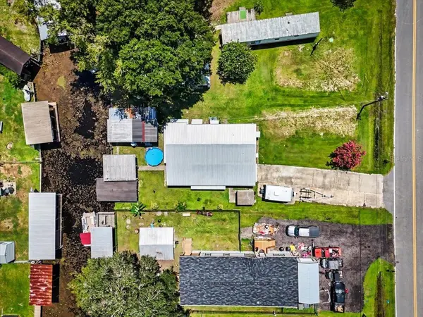 104 EDGEWATER RD, Satsuma, FL 32189