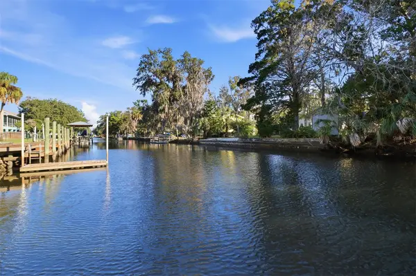 3619 N SUWANNEE PT, Crystal River, FL 34428