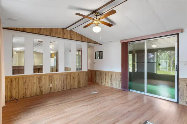 6463 W PARK DR, Homosassa, FL 34446