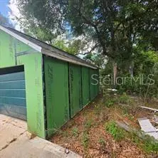 8869 E OGDEN LN, Floral City, FL 34436