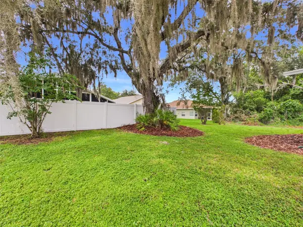 35601 WICKINGHAM CT, Zephyrhills, FL 33541
