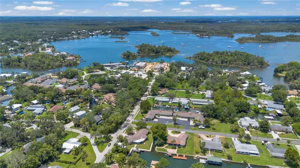 1409 SE 4TH AVE, Crystal River, FL 34429