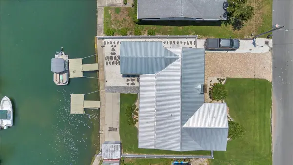 1409 SE 4TH AVE, Crystal River, FL 34429