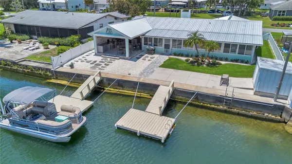 1409 SE 4TH AVE, Crystal River, FL 34429