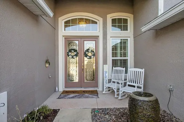 9095 LAUREL RIDGE DR, Mount Dora, FL 32757