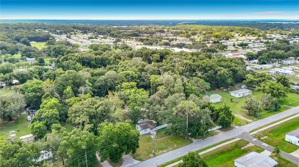 6708 16TH ST, Zephyrhills, FL 33542