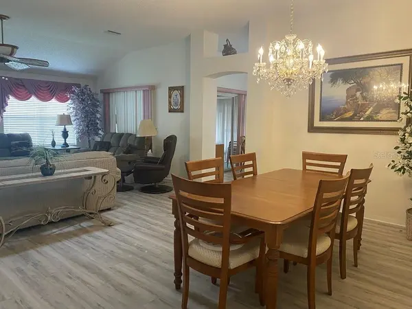 1223 GRANADA CT, Lady Lake, FL 32159