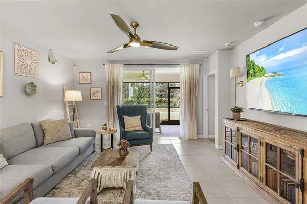 25016 E LENOX CIR, Punta Gorda, FL 33950