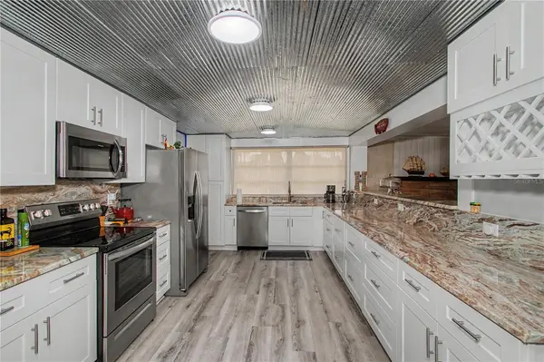 56440 WATER OAK RD, Astor, FL 32102