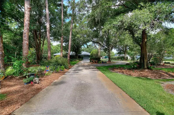 7 LAKE ARROWHEAD DR, Winter Haven, FL 33880