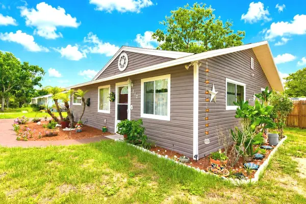 142 MARTHA DR, Lake Wales, FL 33898