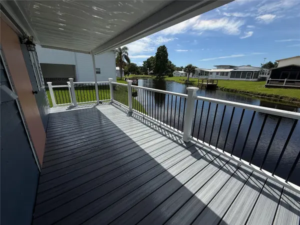 5147 ISLAND VIEW CIR S, Polk City, FL 33868