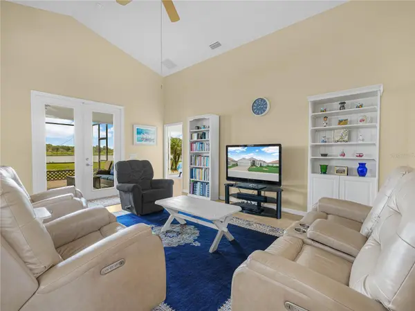 5553 HOGAN LN, Winter Haven, FL 33884