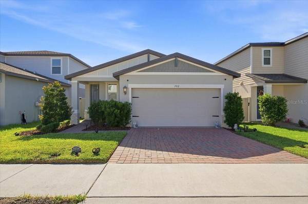 1912 CARNOSTIE RD, Winter Haven, FL 33884