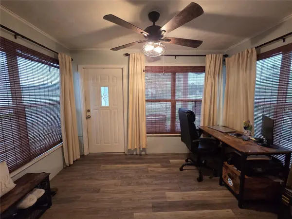 124 E F ST, Frostproof, FL 33843