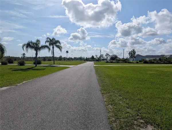 7 POINCIANA DR, Indian Lake Estates, FL 33855
