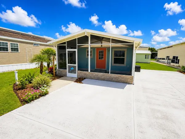 5245 ISLAND VIEW CIR N, Polk City, FL 33868
