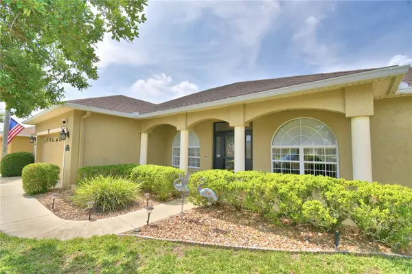 112 WATERVIEW CIR, Auburndale, FL 33823