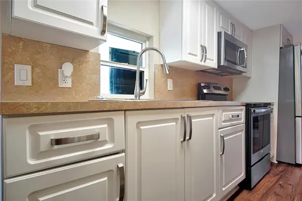 26 FOREST DR #32 A, Davenport, FL 33837
