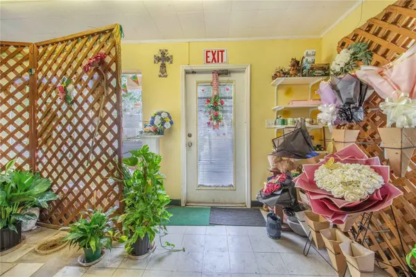 29 N 10TH ST, Haines City, FL 33844