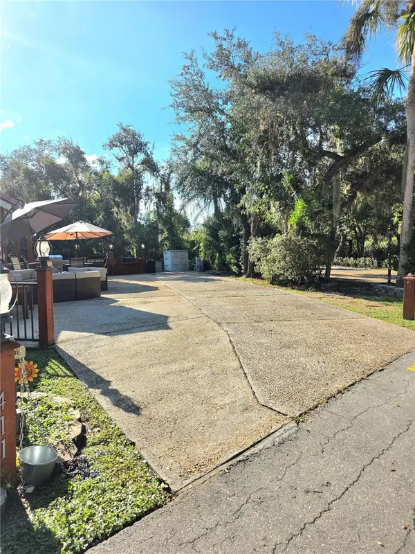 411 LONGHORN DR, Lake Wales, FL 33853