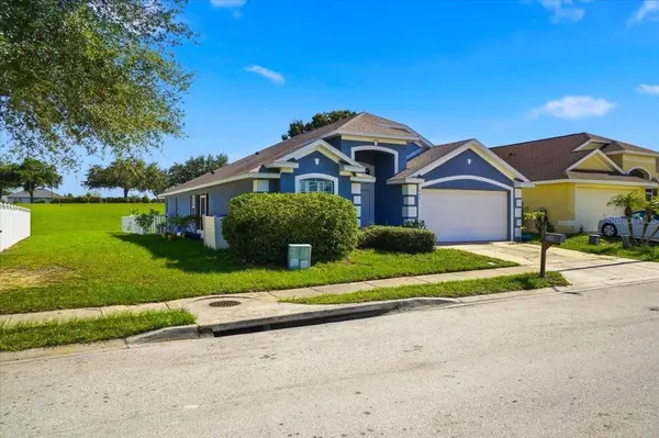 236 SOMERSET DR, Davenport, FL 33897