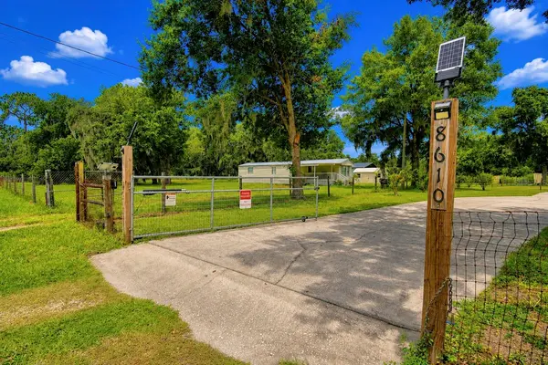 8610 STATE ROAD 33 N, Lakeland, FL 33809
