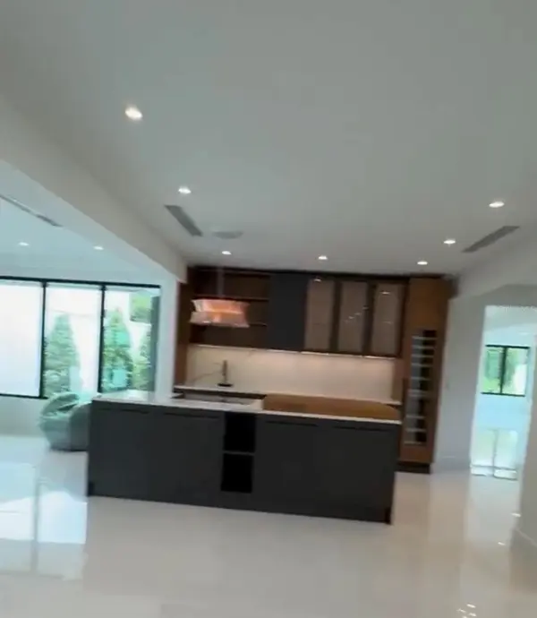 D1 SUN VALLEY, Guaynabo, PR 00966