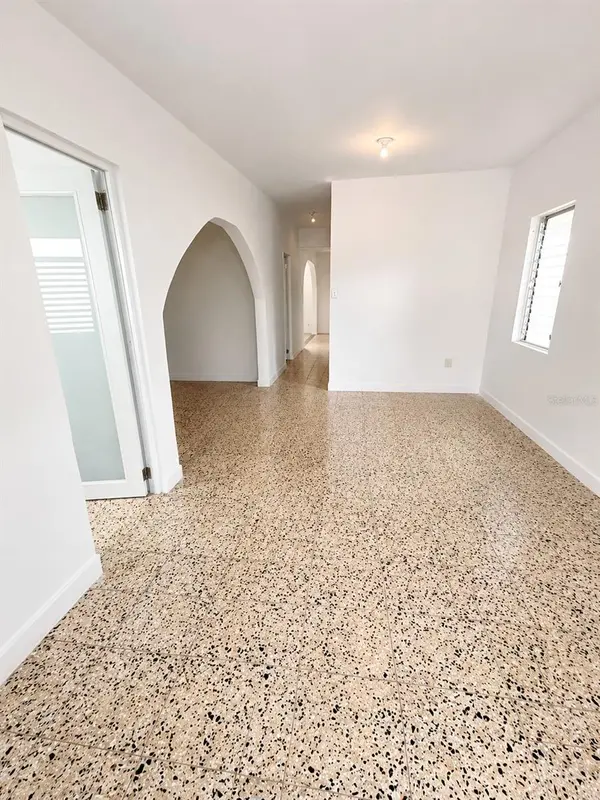 11 SINGAPUR, Juana Diaz, PR 00795
