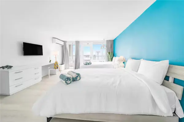 6165 AV. ISLA VERDE #659, Carolina, PR 00979
