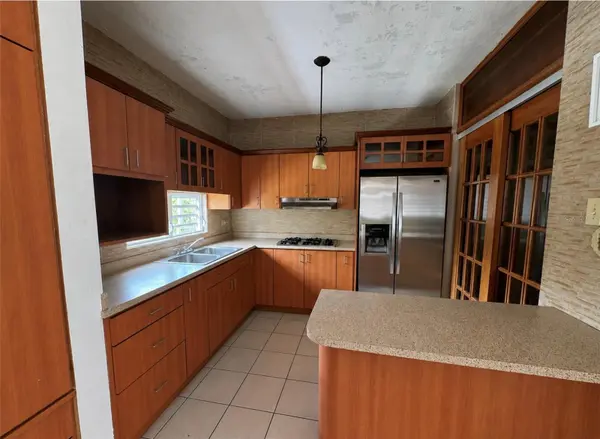 Urb. Morovis del Norte #614 CALLE URUGUAY, Morovis, PR 00687