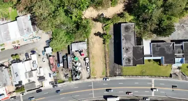 VALENCIA AVE ORQUIDEA URB VALENCIA, Bayamon, PR 00959