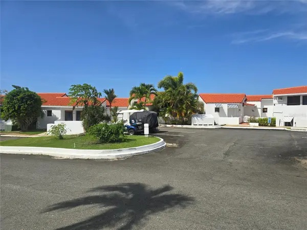Cluster 2, 40-B CLUSTER 2, RIO MAR, Rio Grande, PR 00745