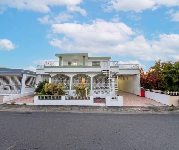 89 BLOCK 92 VILLA CAROLINA DEV. #11, Carolina, PR 00985
