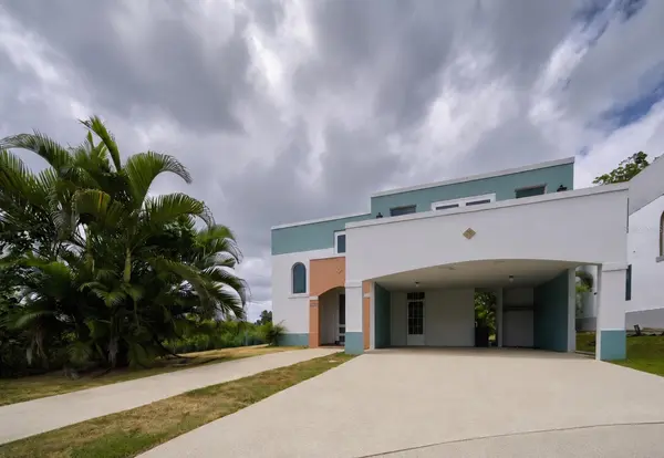 D-17 URB. VISTA VERDE, Fajardo, PR 00738