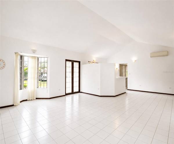 160 CAMINO DE LAS POMARROSAS URB. HACIENDA SABANERA, Cidra, PR 00739