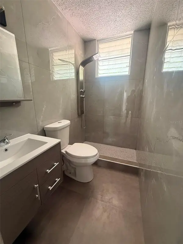 2 CALLE 2 VILLA RICA, Bayamon, PR 00959