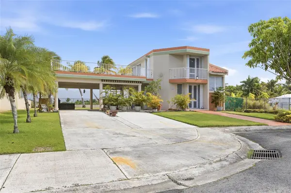 610 CALLE VISTAMAR, Rio Grande, PR 00745