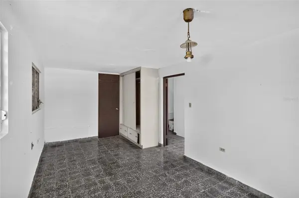 3 URBANIZACIÓN REPARTO MARQUEZ #BLQ B7, Arecibo, PR 00612
