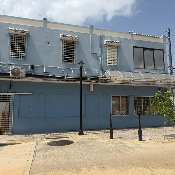 AVE. COMERIO ESQ. BETANCES, Bayamon, PR 00961