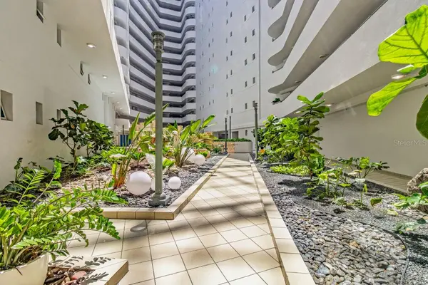 550 AVENIDA CONSTITUCION #810, San Juan, PR 00901