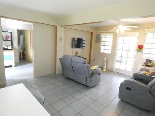 37 CALLE CORAL, Vieques, PR 00765
